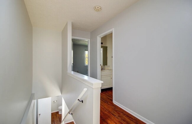 Building Photo - 150 Mosside Loop