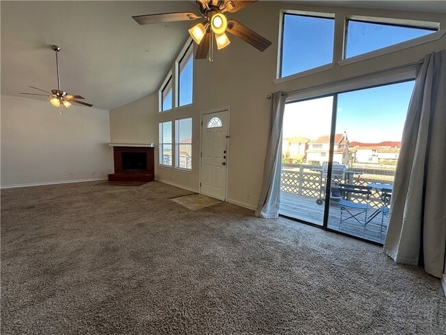 Building Photo - 738 Imperial Harbor Dr