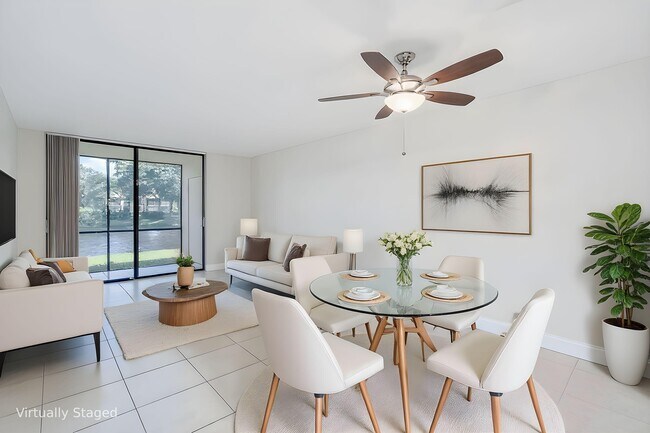 Building Photo - 1238 S Military Trail