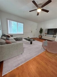 Building Photo - 5843 SW 62nd St