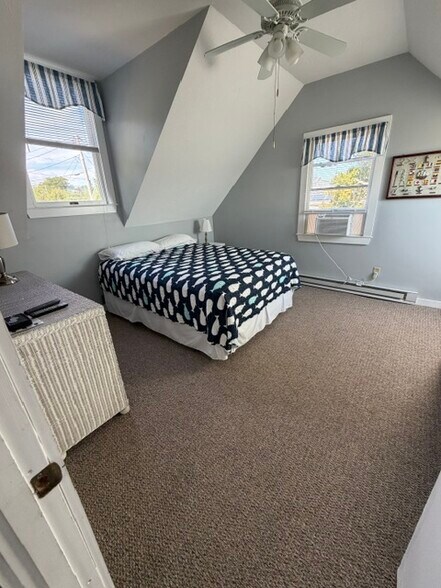 Upstairs Bedroom 1 - 5 Old Orchard Ln