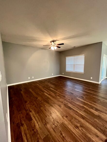 Living room - 5439 Garden Cress Trl