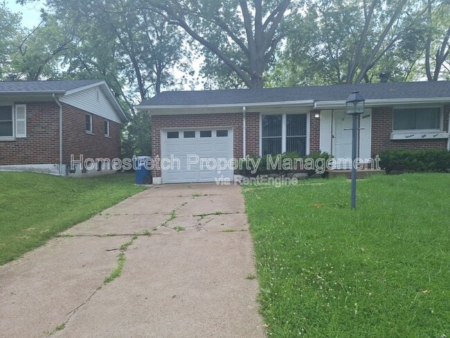 Building Photo - 1354 Cabrillo Dr