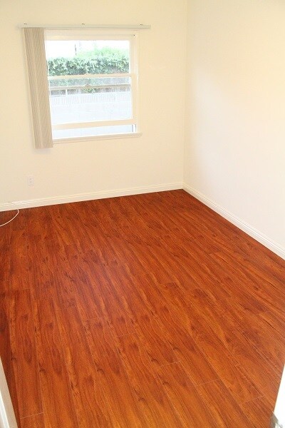 Building Photo - 1733 Speyer Ln