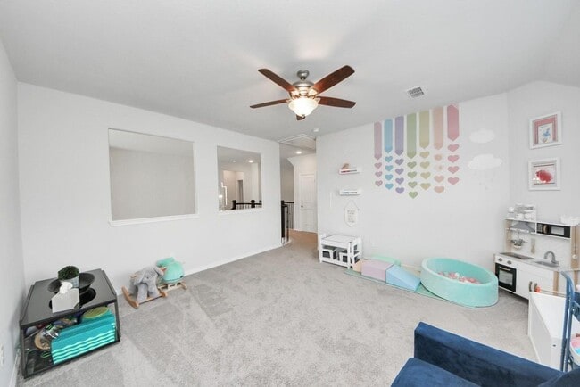 Building Photo - 8922 Golden Mist Dr