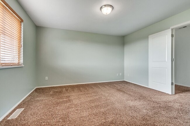 Building Photo - 1781 N Belvedere Way