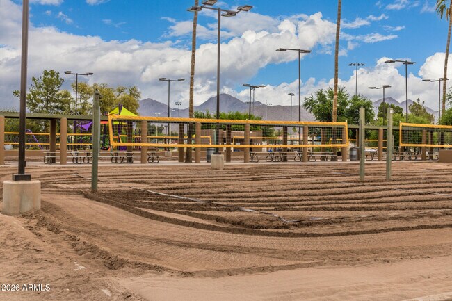 Building Photo - 10638 E Turquoise Ave