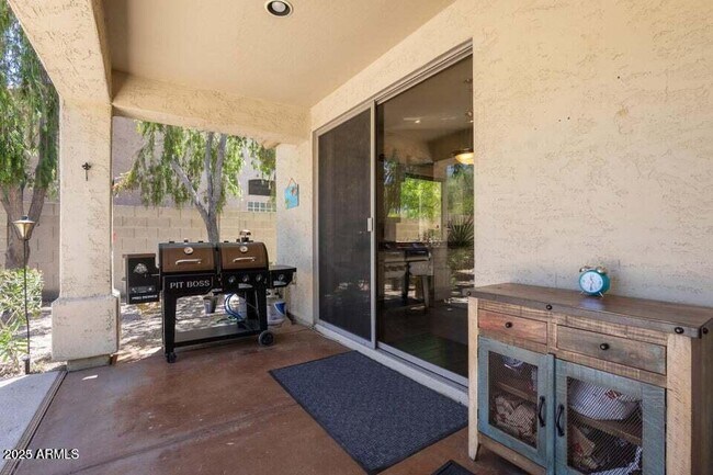 Building Photo - 7338 E Wingspan Way