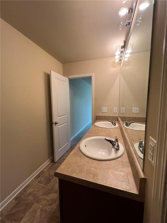 Building Photo - 3220 Blue Springs Trace