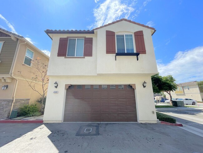 Building Photo - Two-Story 4-Bedroom Condo In Montclair's G...
