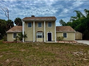 Building Photo - Englewood Beach and Dearborn Street