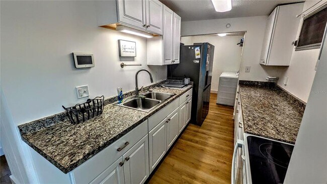 Building Photo - 3751 Papai Dr