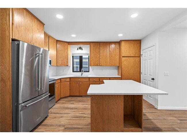 Building Photo - 4437 1st Ave S