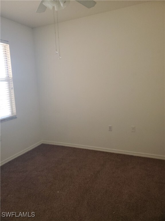 Building Photo - 8490 Kingbird Loop