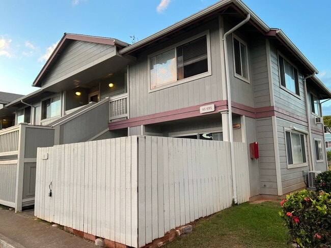 Primary Photo - For Rent - [Hillsdale] 95-1195 Makaikai St...
