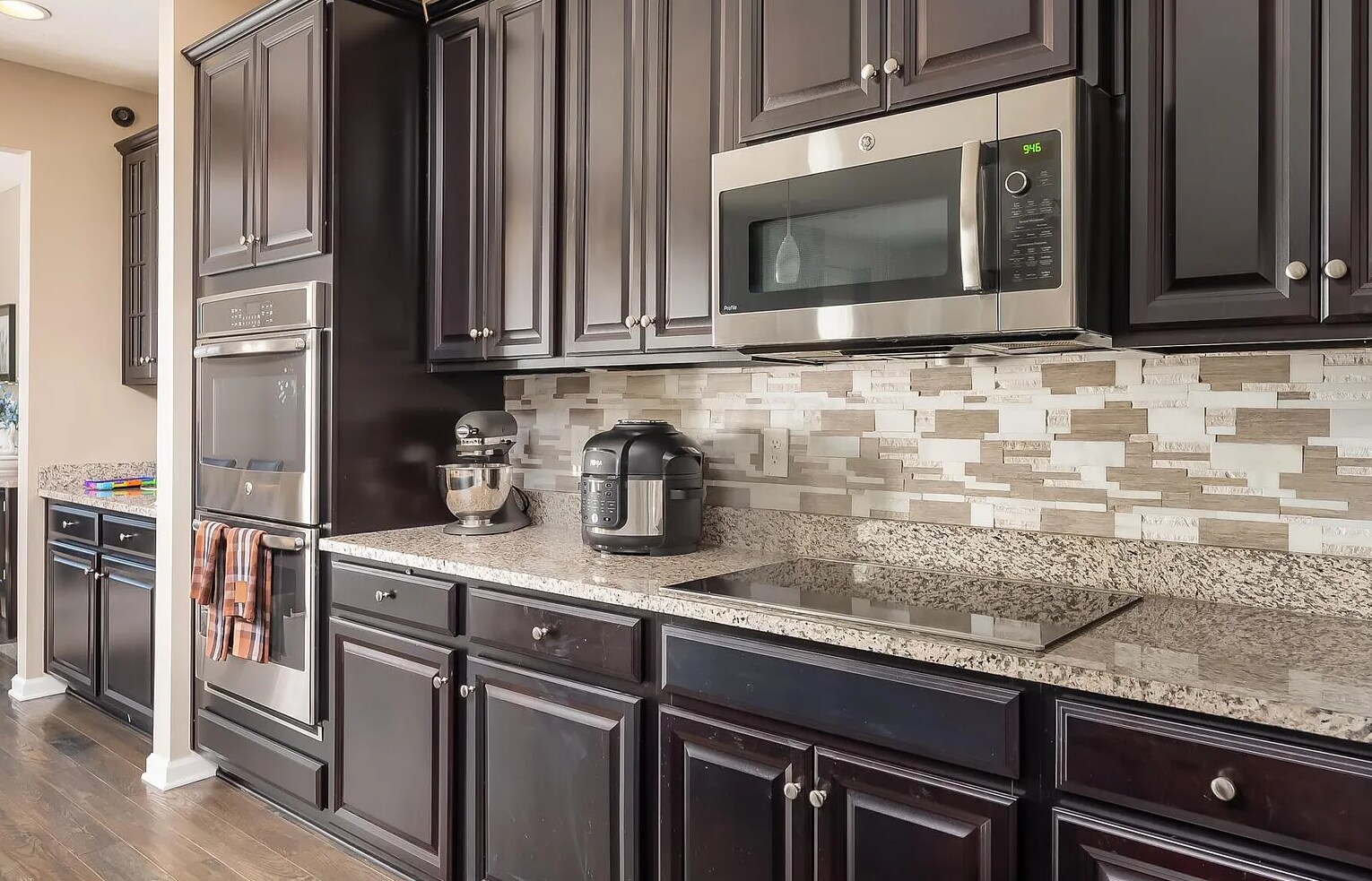 Building Photo - 700 Ferguson Ave