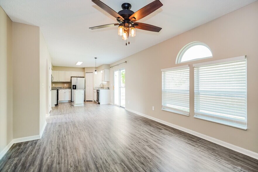 Building Photo - 1417 Fahy Dr