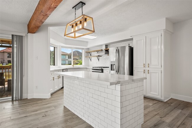 Building Photo - 1026 Oyster Bay Dr