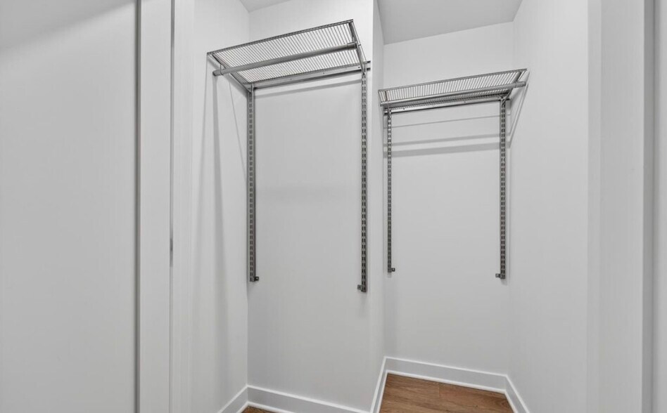 Building Photo - 37 L St SE