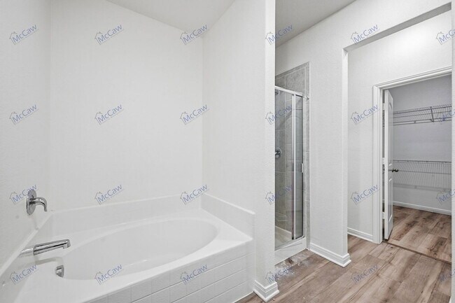 Building Photo - 238 Enchanted Way