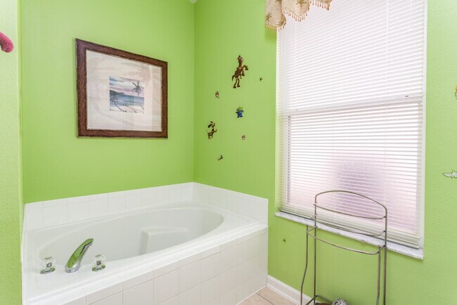 Building Photo - 2217 Wyndham Palms Way
