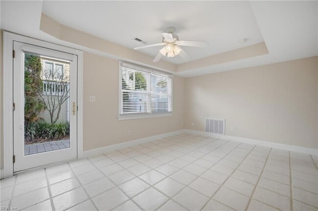 Building Photo - 508 Virginia Dare Dr