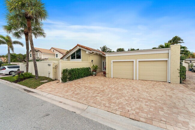 Primary Photo - 108 E Tarpon Ln