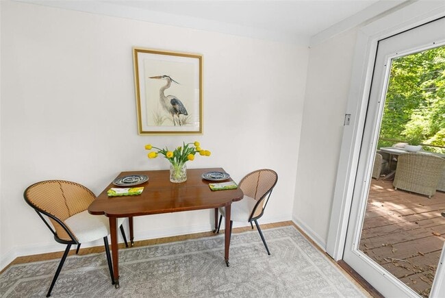 Building Photo - 2108 Rountree Dr