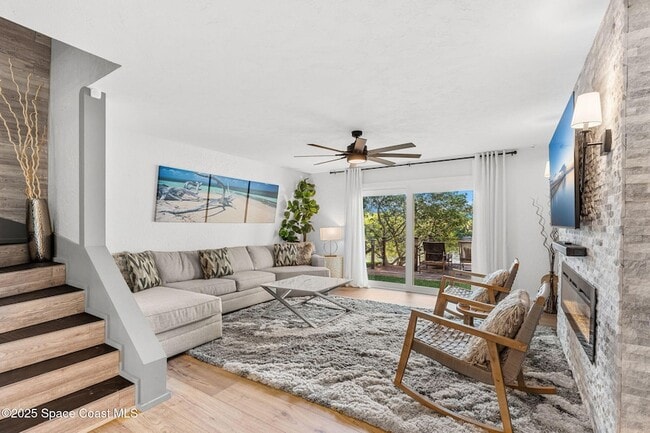 Building Photo - 1428 Rose Ct