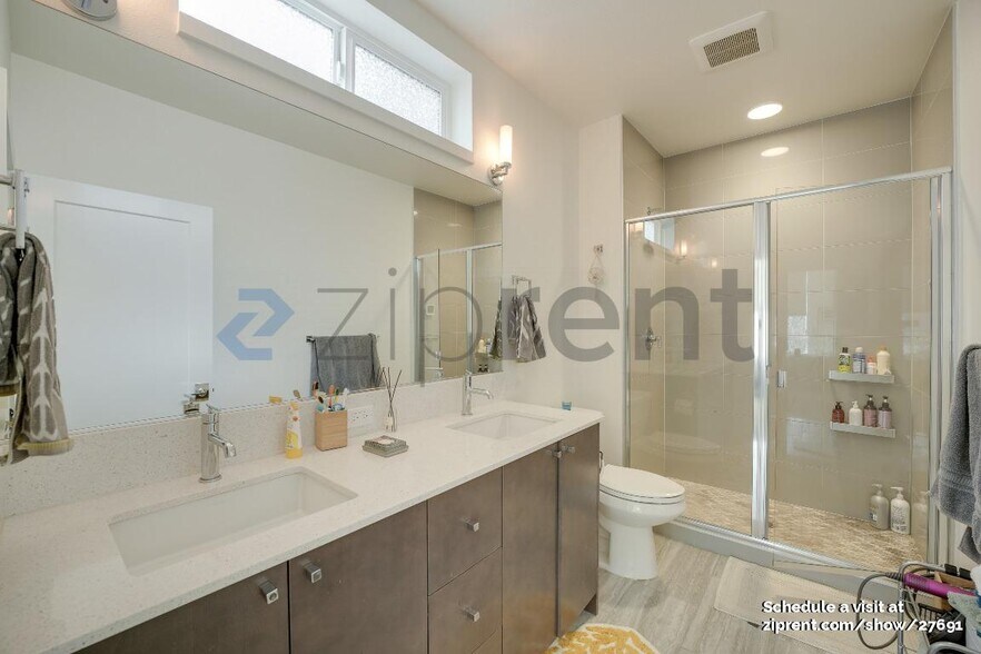 Building Photo - 1492 NW 75th St