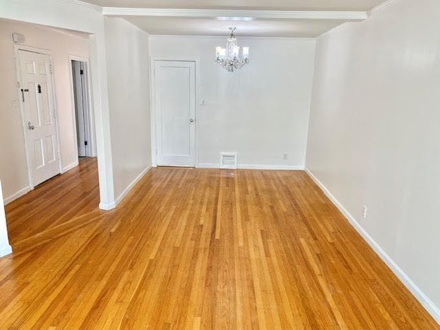 Building Photo - 550 43rd Ave