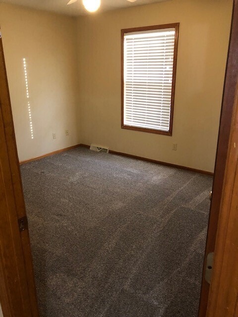 Building Photo - Ranch House