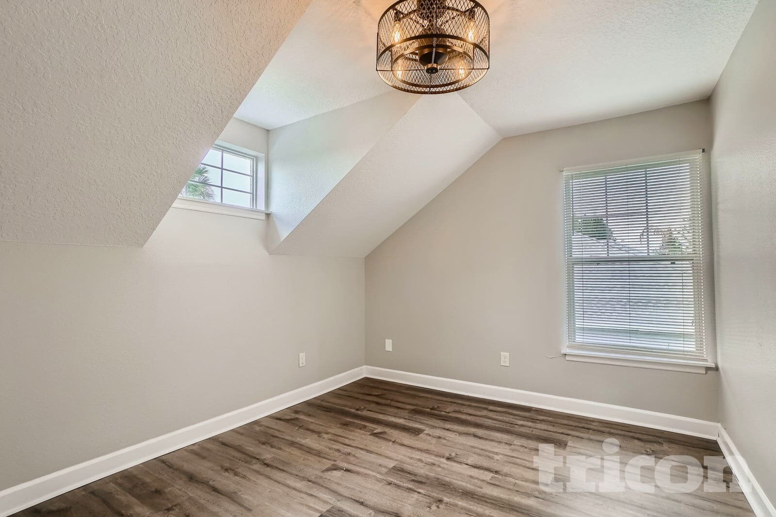 Building Photo - 1013 Bj Brandy Cove