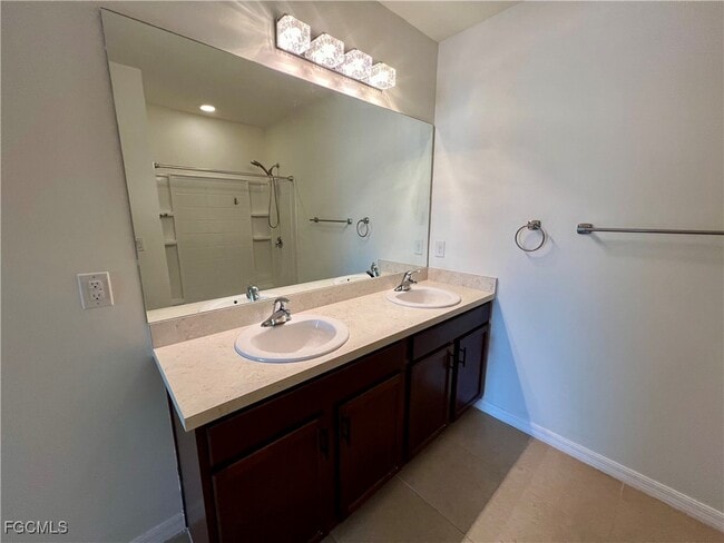 Building Photo - 10293 Silver Pond Lane