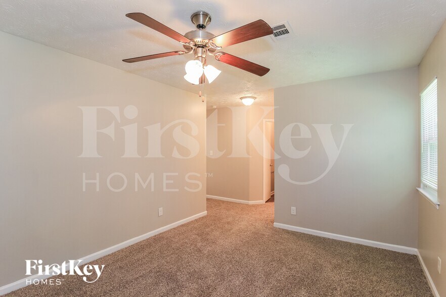 Building Photo - 7891 Taylor Downs Way