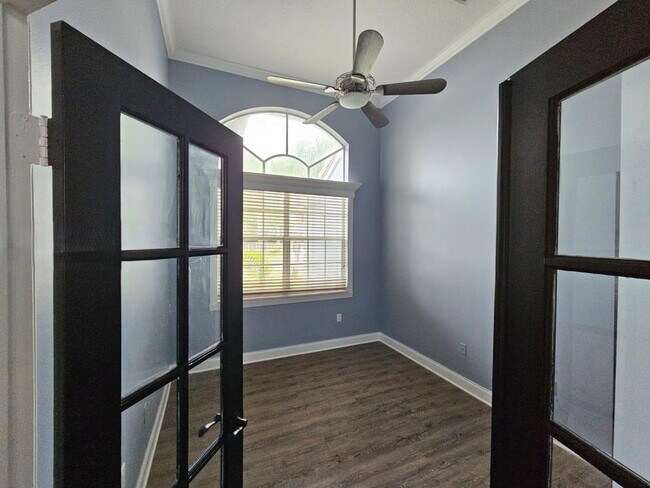 Building Photo - Northwest 22nd Court, Pembroke Pines, FL 33028 - 4 BR 3 BA single-family home