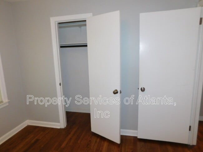 Building Photo - 188 Shawnee Trail SE