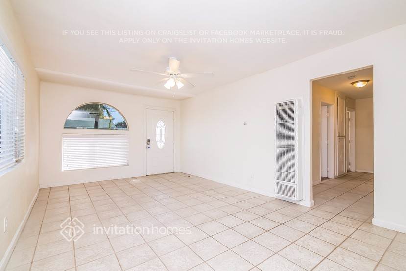 Building Photo - 2093 Goodall Ave