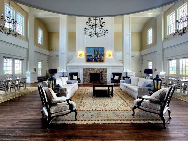 Building Photo - Home Available in Summerhouse on Everett Bay! Showings Coming Soon.