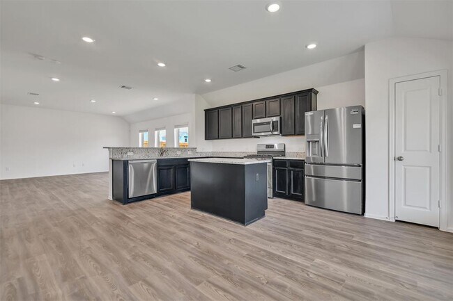 Building Photo - 7303 Keechi Pl