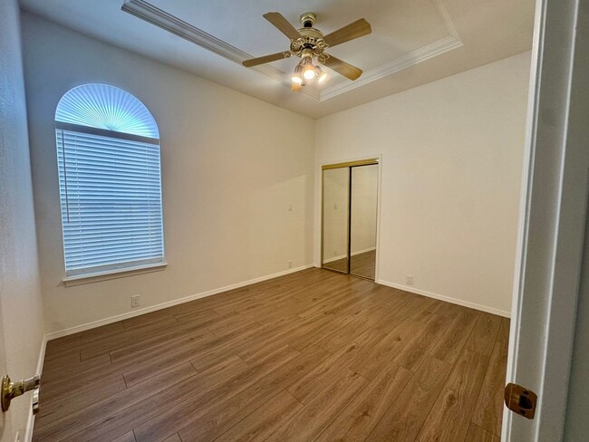 Building Photo - 9301 Ironshore NE