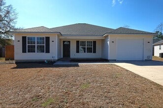 Building Photo - 1823 Hazel Dr