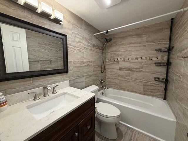 Building Photo - 3850 NE 21st Way