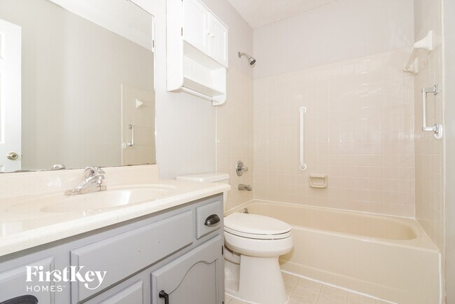 Building Photo - 7134 Markim Dr
