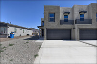 Building Photo - 11499 Summer Dr