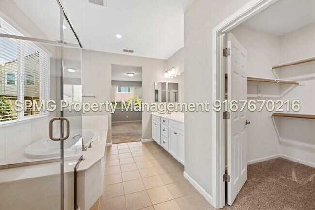 Building Photo - Modern Rocklin Home for Rent — 3 Bed, 2.5 Bath, 2,300 Sq Ft in Desirable Preserve Community