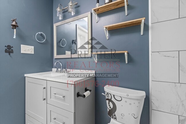 Building Photo - 2866 Hobbs Rd