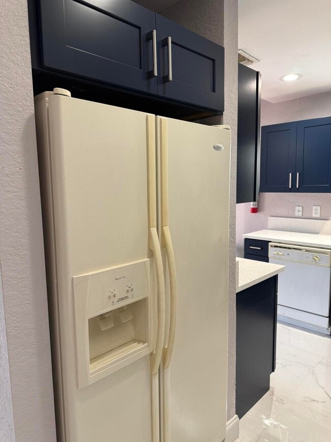 Building Photo - 9831 NW 24th St