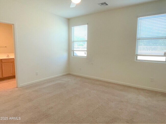 Building Photo - 30976 N Audobon Dr