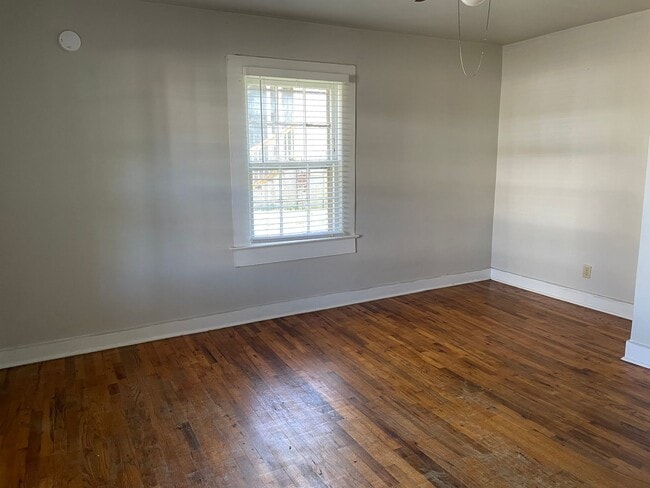 Building Photo - 1115 Macon Hwy